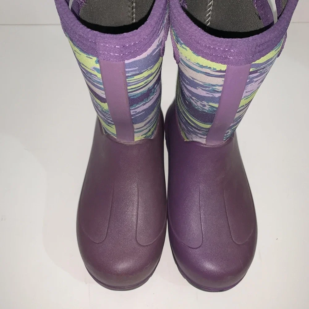 Bogs Neo-Classic Sunset Boots Kids Size 2 Purple Camo Print Waterproof Winter